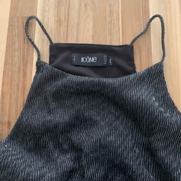 Icône by Maison Simons metallic dressy tank - Picture 4 of 5